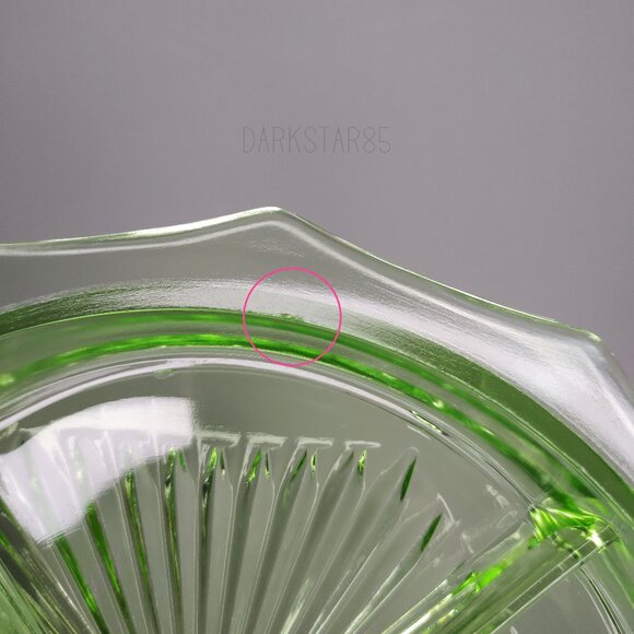 Vintage Depression Uranium Glass 12-Sided 4 Part Relish Dish - Picture 8 of 13